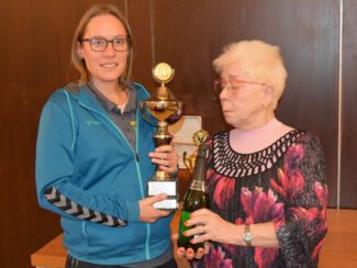 Platz 1 der Damen Bowling Turnier: Josefine Ruf