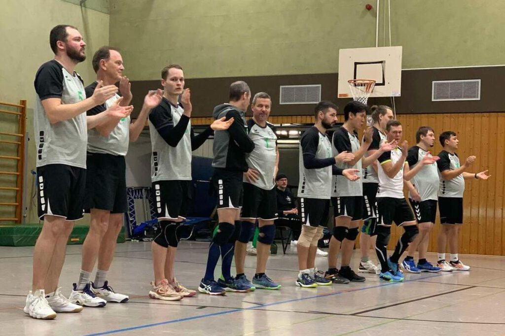 Volleyballer des TSV 1860 Hanau dominieren Bzirksoberliga